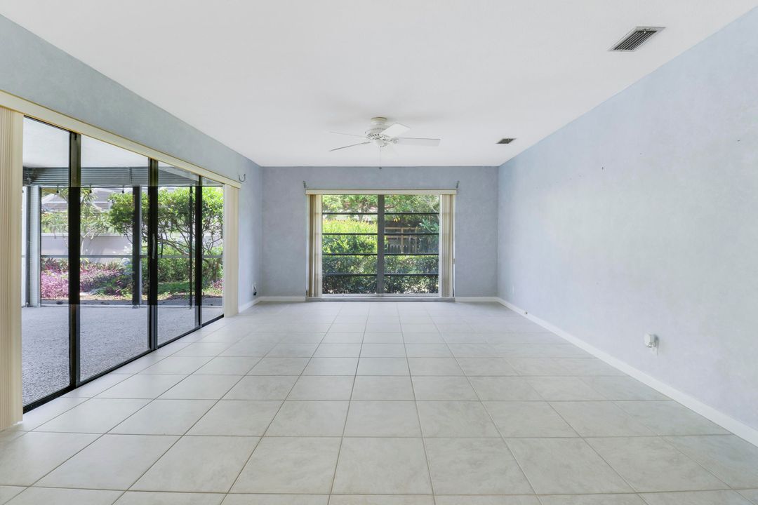 Active With Contract: $1,275,000 (4 beds, 2 baths, 2736 Square Feet)