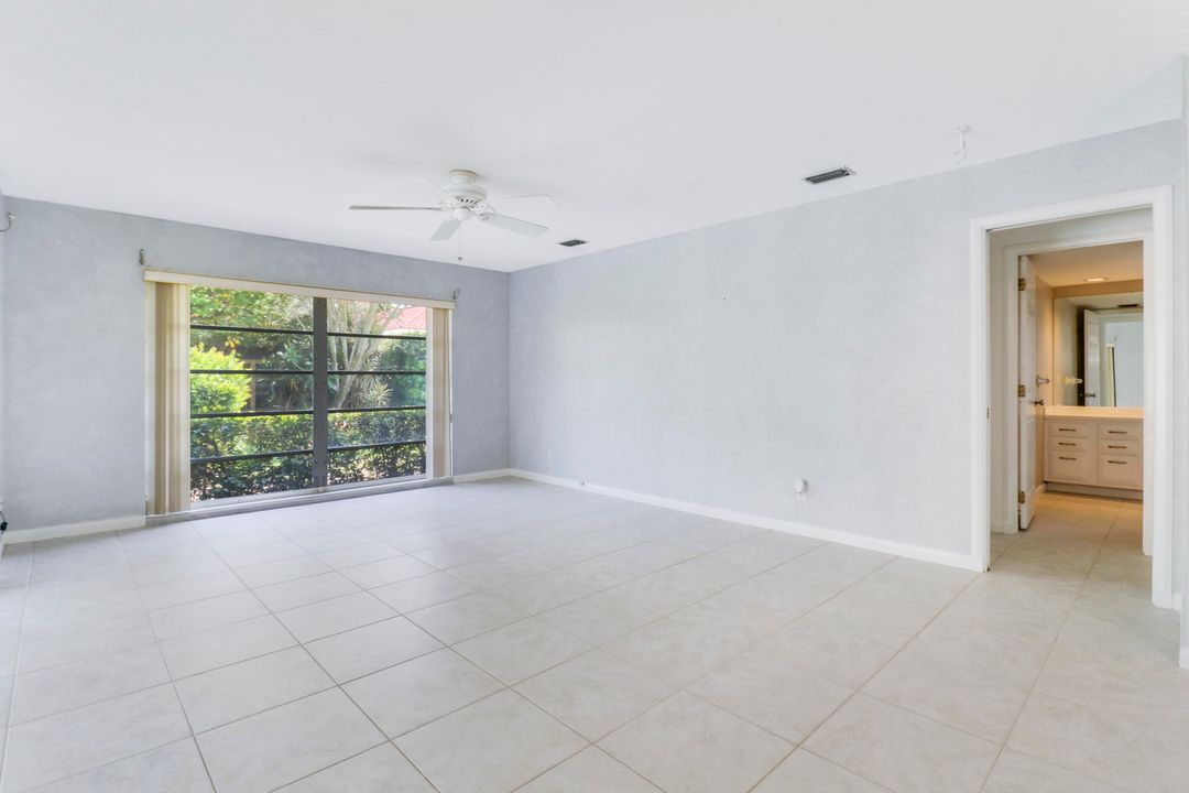 Active With Contract: $1,275,000 (4 beds, 2 baths, 2736 Square Feet)