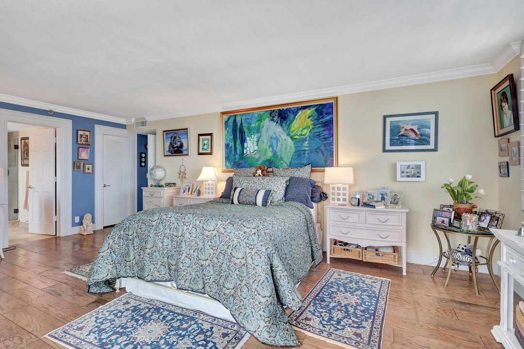 For Sale: $1,500,000 (2 beds, 2 baths, 1760 Square Feet)