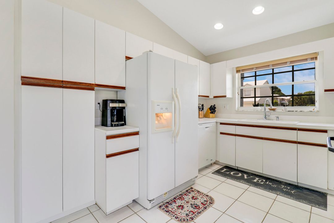 Active With Contract: $684,900 (4 beds, 2 baths, 1825 Square Feet)