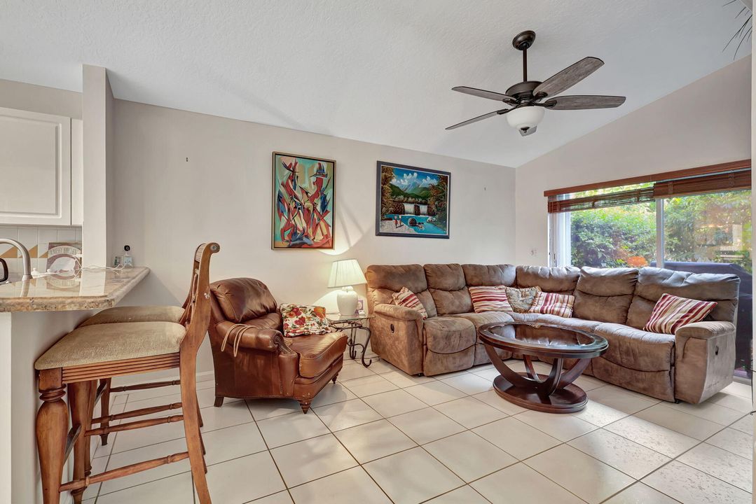 For Sale: $450,000 (3 beds, 2 baths, 1772 Square Feet)