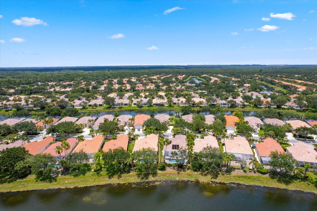 For Sale: $649,000 (3 beds, 2 baths, 2001 Square Feet)