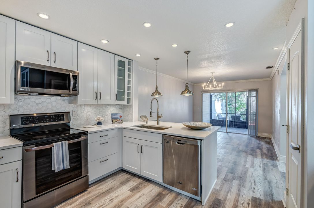 Active With Contract: $799,000 (4 beds, 2 baths, 1904 Square Feet)