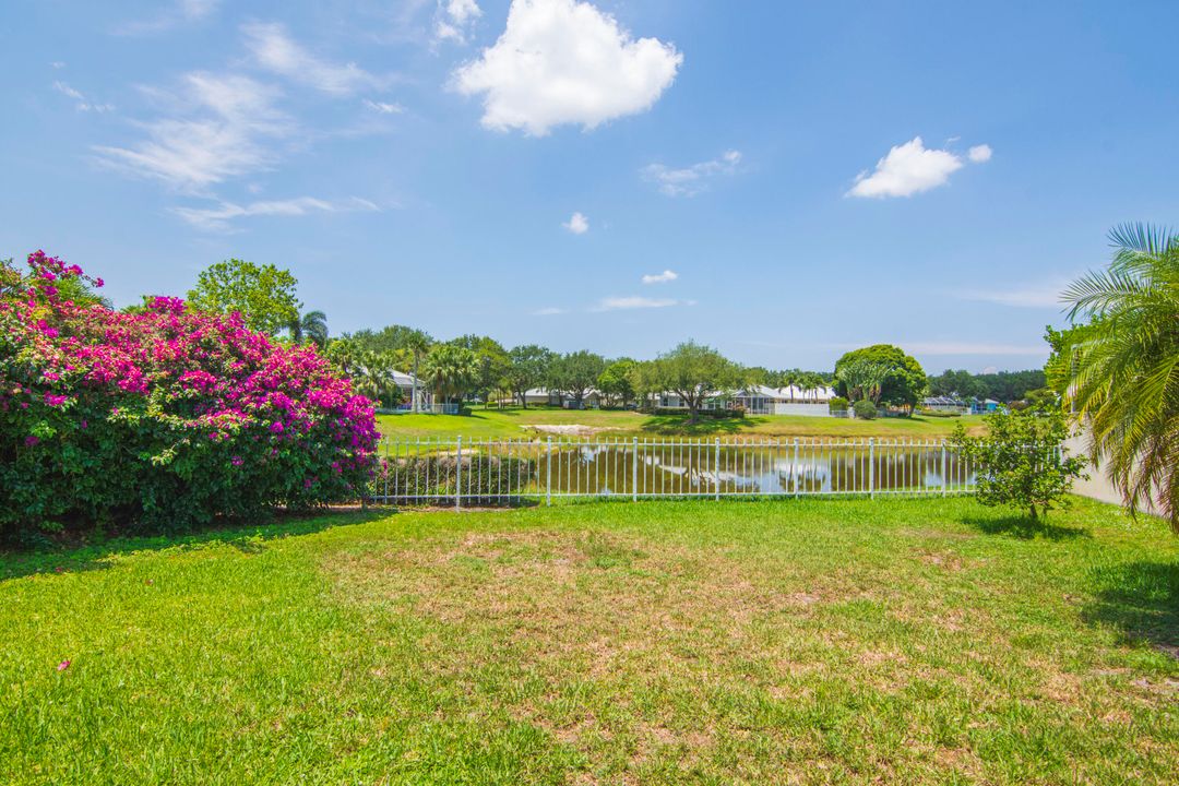 For Sale: $539,000 (3 beds, 2 baths, 1952 Square Feet)