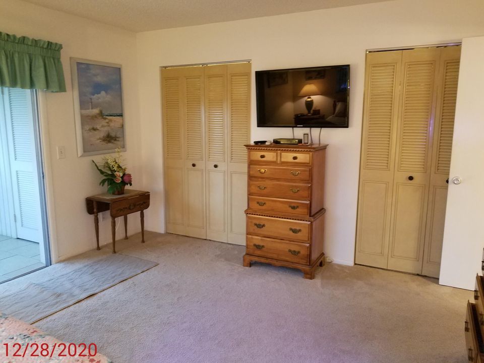 For Rent: $1,200 (1 beds, 1 baths, 750 Square Feet)