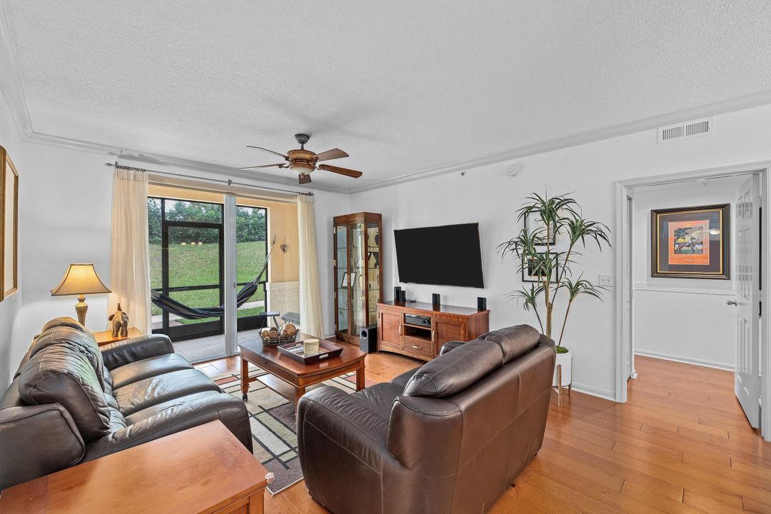 Active With Contract: $6,000 (3 beds, 2 baths, 1492 Square Feet)