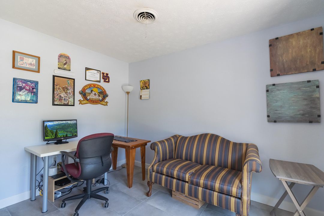 For Sale: $485,000 (3 beds, 2 baths, 1939 Square Feet)