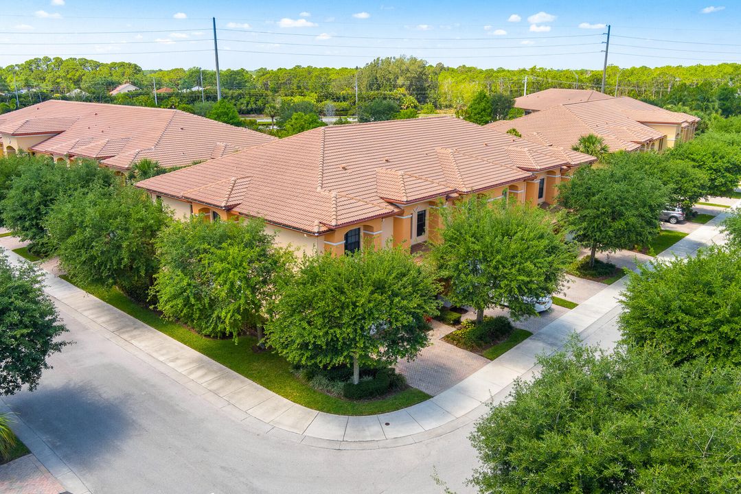 For Sale: $434,500 (3 beds, 2 baths, 2256 Square Feet)