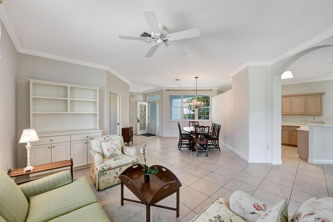 For Sale: $624,900 (2 beds, 2 baths, 1889 Square Feet)