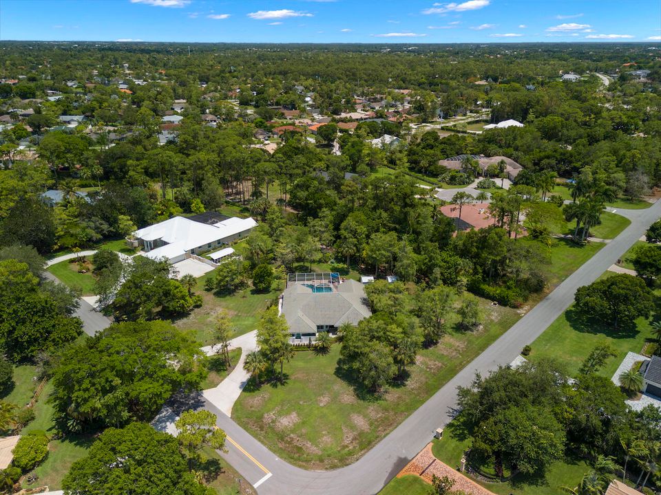 Active With Contract: $1,300,000 (4 beds, 2 baths, 2738 Square Feet)