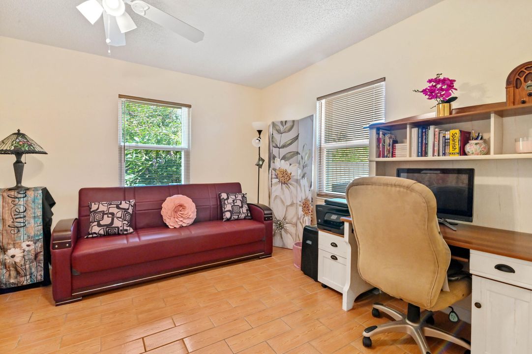 Active With Contract: $379,000 (3 beds, 2 baths, 1412 Square Feet)