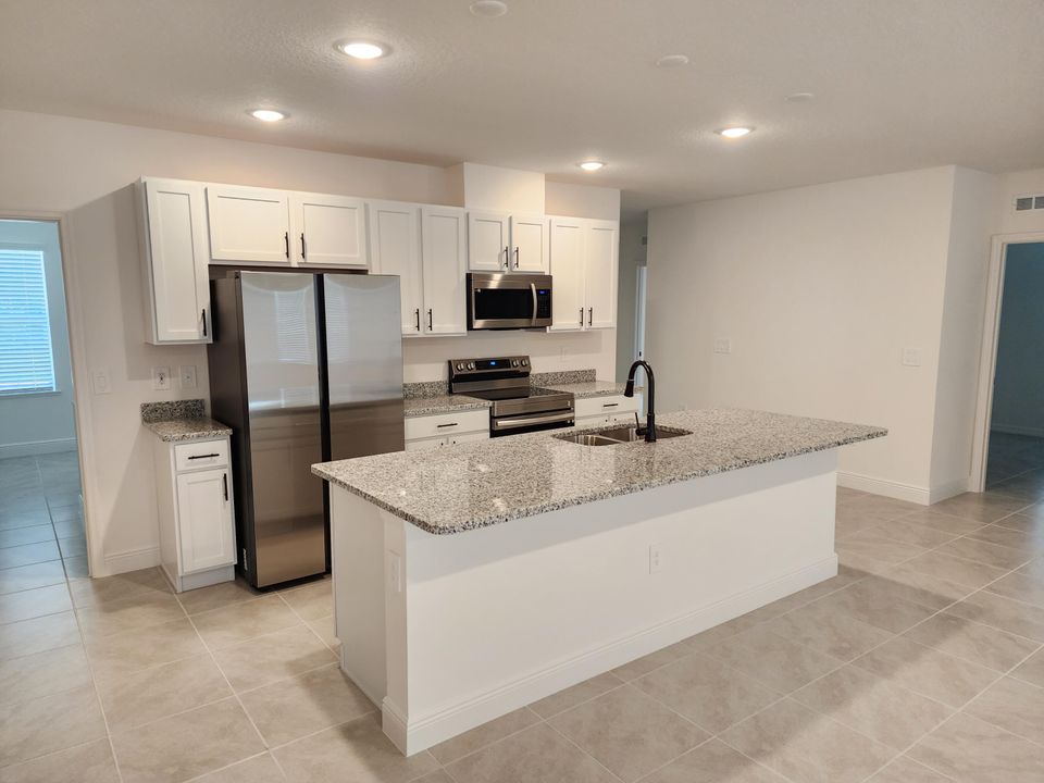 Active With Contract: $2,800 (4 beds, 2 baths, 2059 Square Feet)