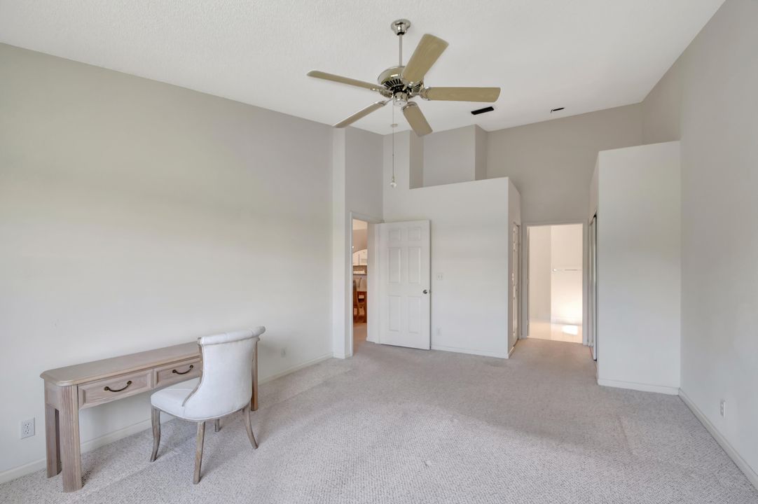 Active With Contract: $529,900 (3 beds, 2 baths, 1578 Square Feet)