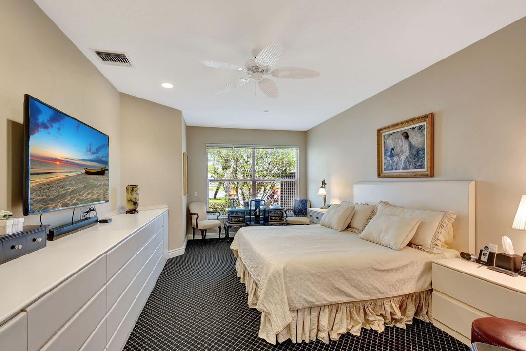 Active With Contract: $1,400,000 (4 beds, 3 baths, 2618 Square Feet)