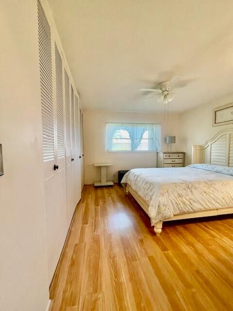 Active With Contract: $105,000 (1 beds, 1 baths, 611 Square Feet)