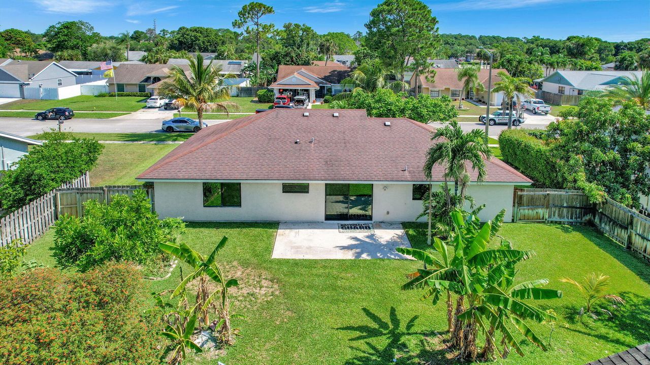 Active With Contract: $500,000 (3 beds, 2 baths, 1460 Square Feet)