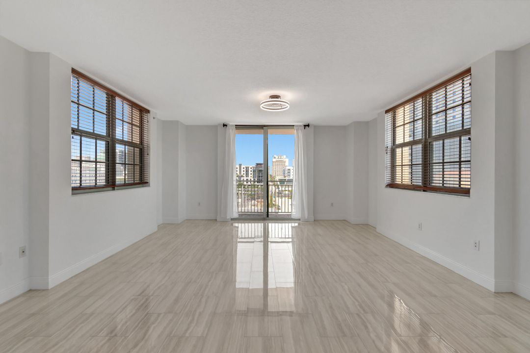 For Sale: $614,000 (2 beds, 2 baths, 1449 Square Feet)