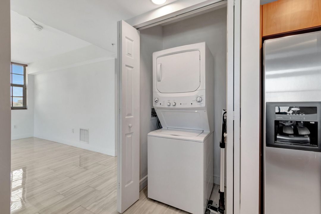 For Sale: $614,000 (2 beds, 2 baths, 1449 Square Feet)