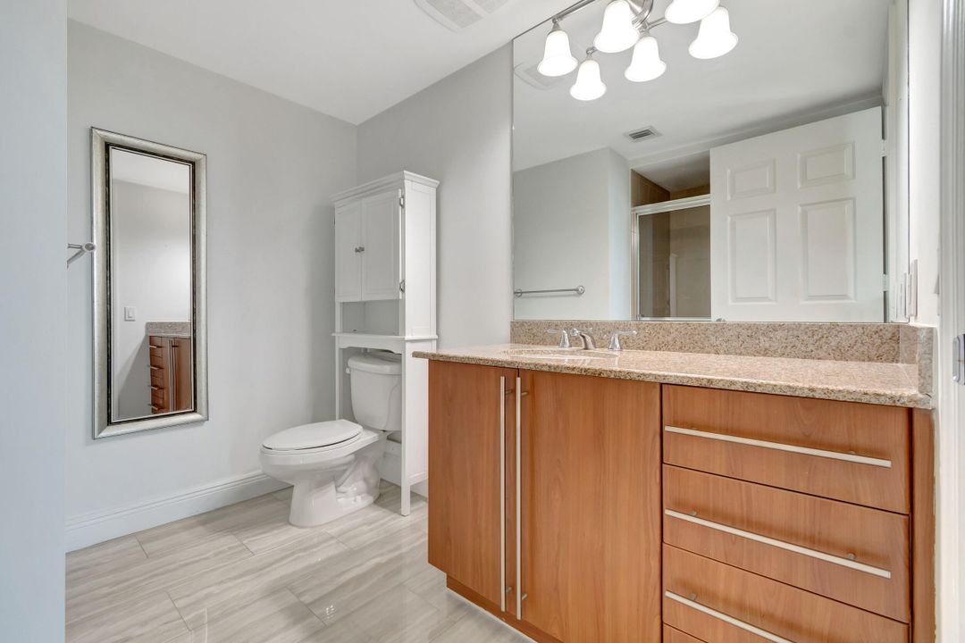 For Sale: $614,000 (2 beds, 2 baths, 1449 Square Feet)