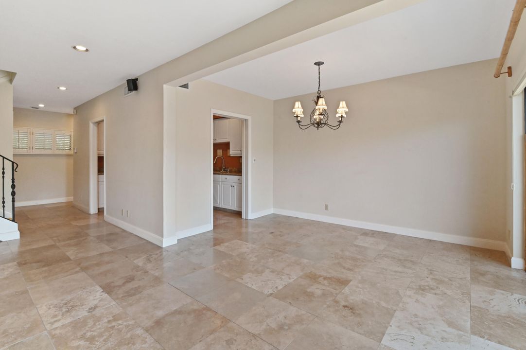 Active With Contract: $6,350 (3 beds, 2 baths, 1849 Square Feet)