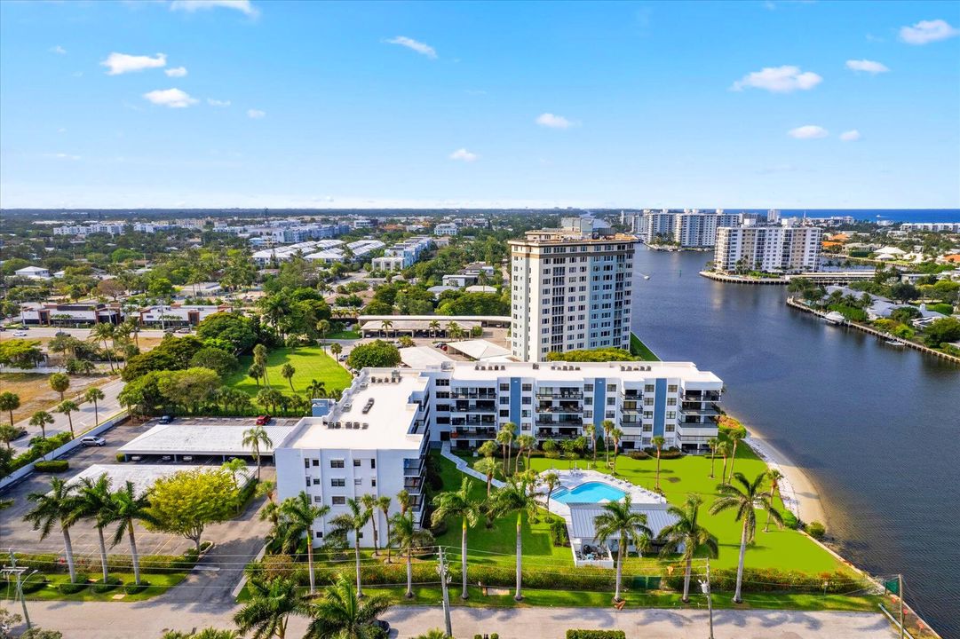 For Sale: $1,345,000 (2 beds, 2 baths, 1625 Square Feet)