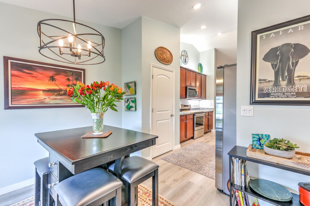 Active With Contract: $475,000 (3 beds, 2 baths, 1633 Square Feet)