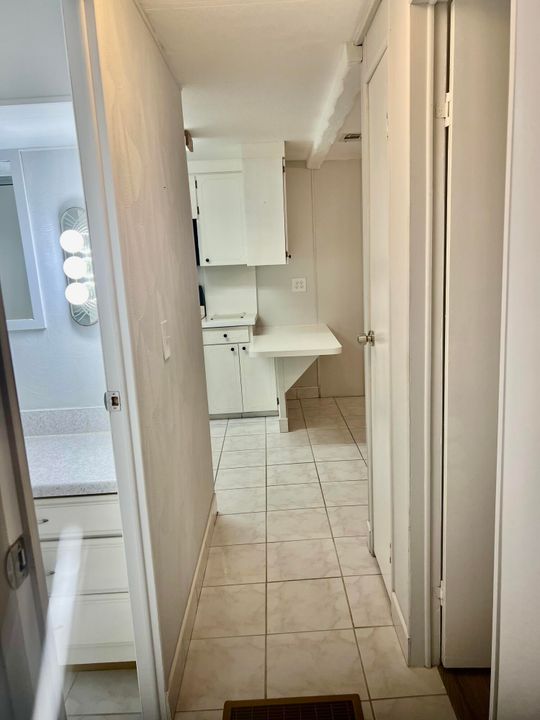 For Sale: $85,000 (2 beds, 2 baths, 1229 Square Feet)