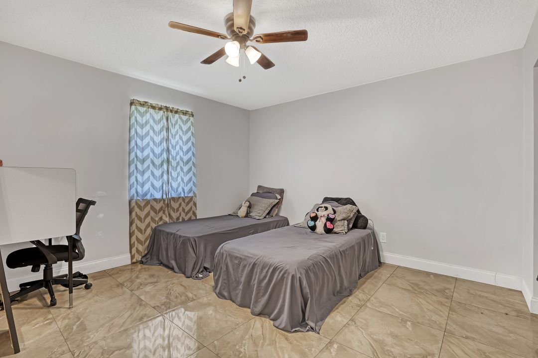 Active With Contract: $579,000 (3 beds, 2 baths, 1632 Square Feet)