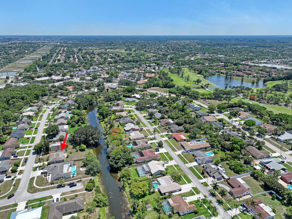 Active With Contract: $579,000 (3 beds, 2 baths, 1632 Square Feet)