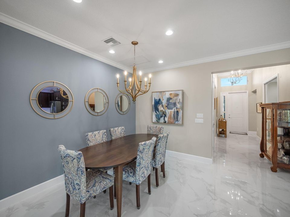 Active With Contract: $700,000 (4 beds, 3 baths, 2358 Square Feet)