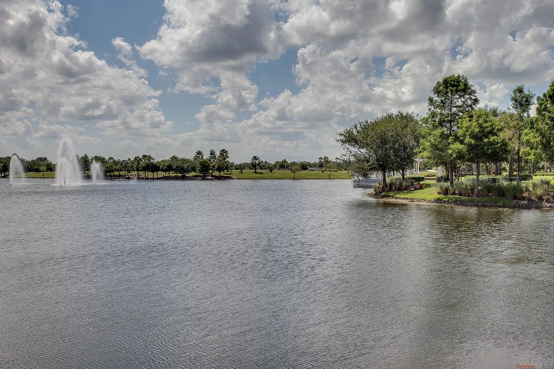 Active With Contract: $700,000 (4 beds, 3 baths, 2358 Square Feet)