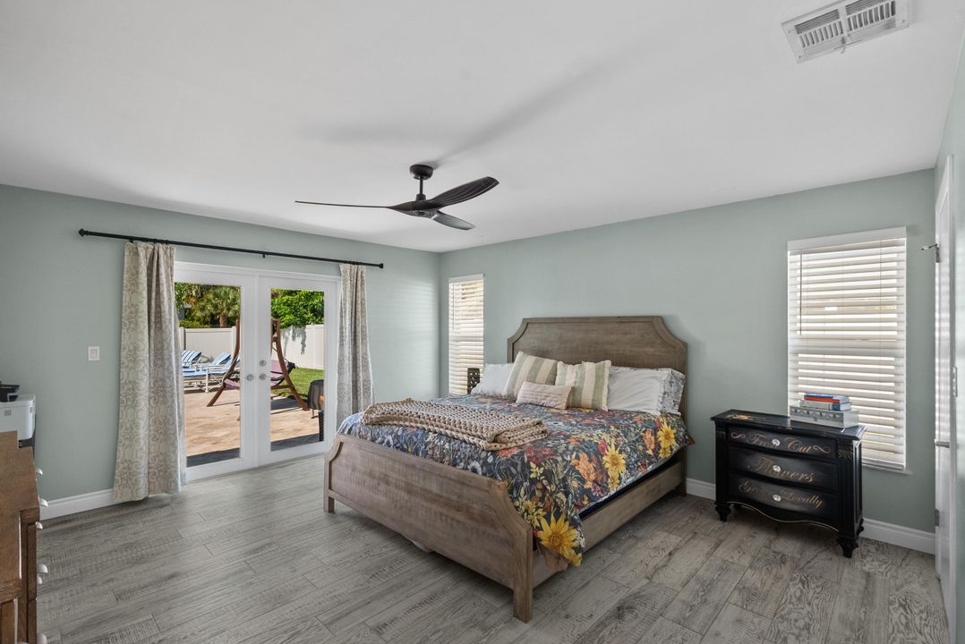 Active With Contract: $785,000 (4 beds, 2 baths, 2081 Square Feet)