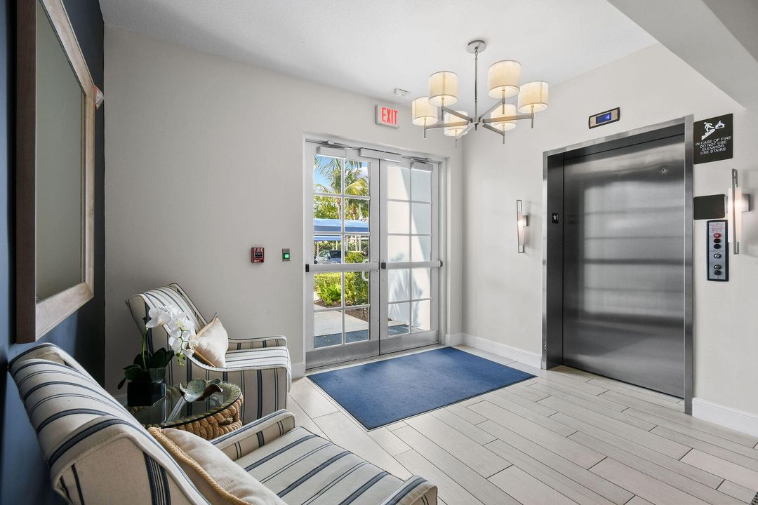 For Sale: $849,000 (2 beds, 2 baths, 1590 Square Feet)