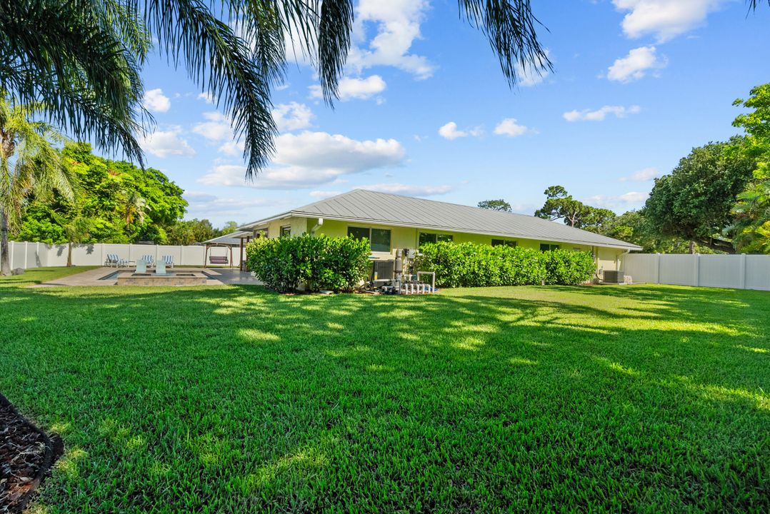 Active With Contract: $785,000 (4 beds, 2 baths, 2081 Square Feet)