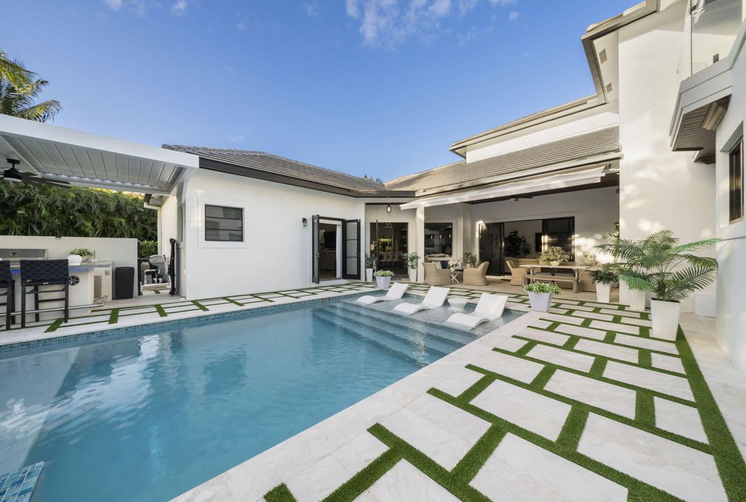 For Sale: $4,500,000 (4 beds, 4 baths, 4088 Square Feet)