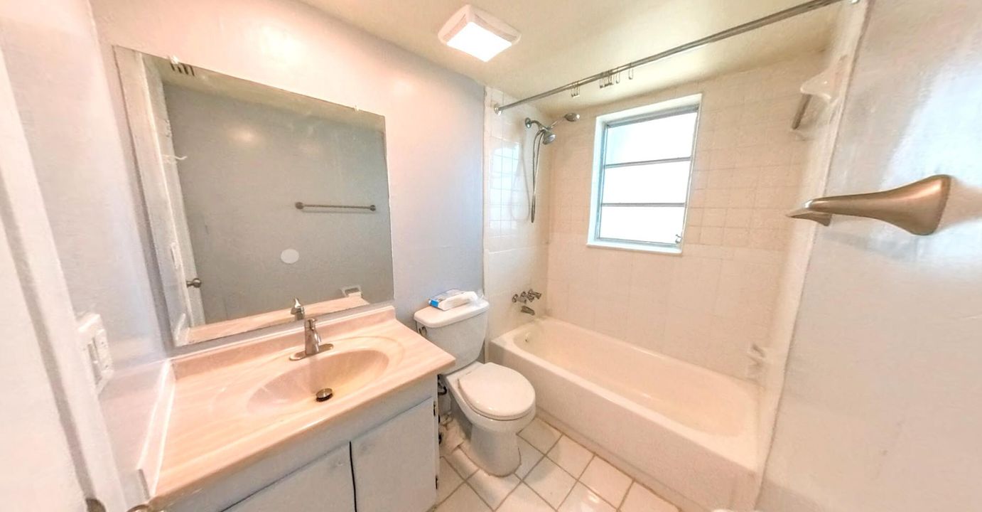 For Rent: $1,595 (1 beds, 1 baths, 573 Square Feet)