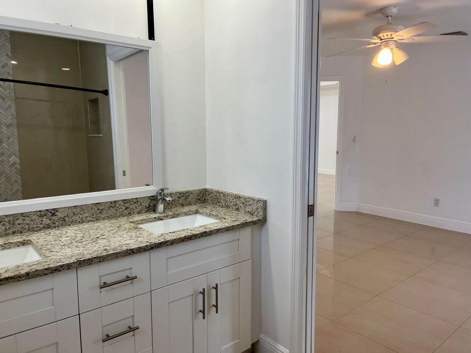For Rent: $3,400 (3 beds, 2 baths, 1597 Square Feet)