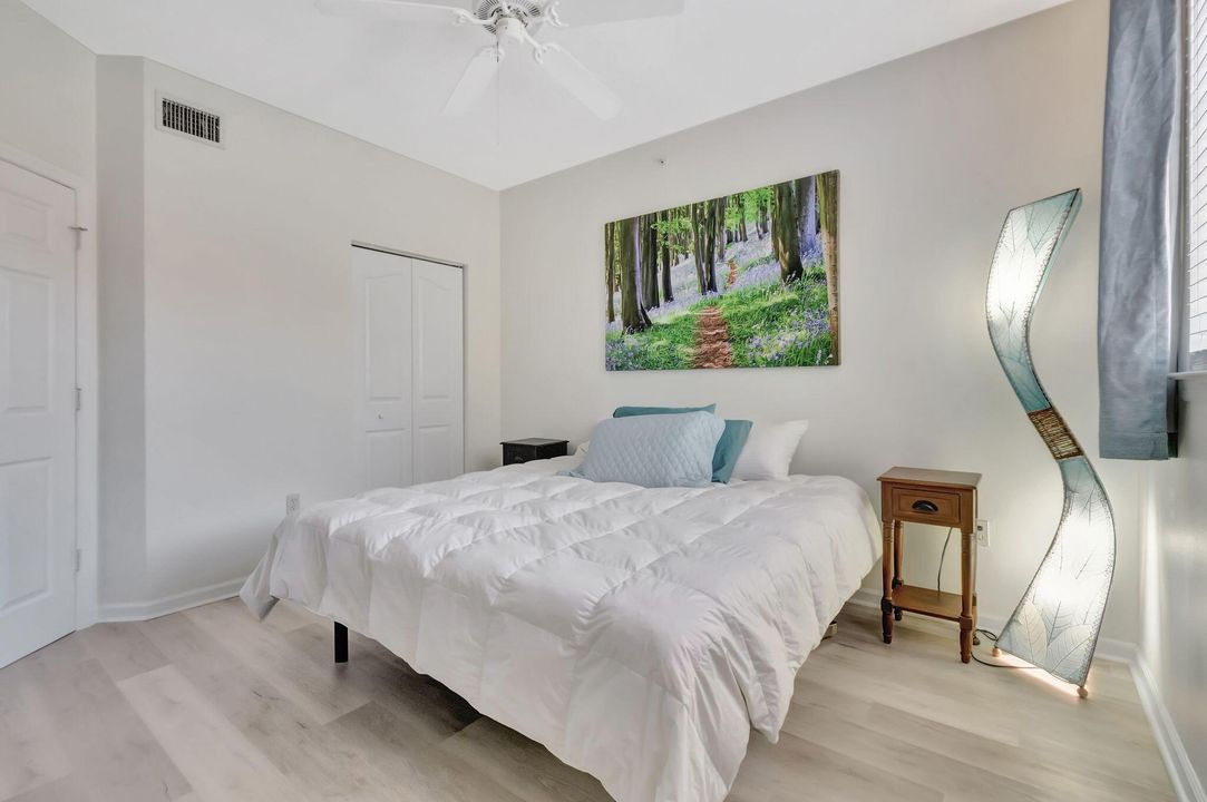 Active With Contract: $475,000 (3 beds, 2 baths, 1433 Square Feet)