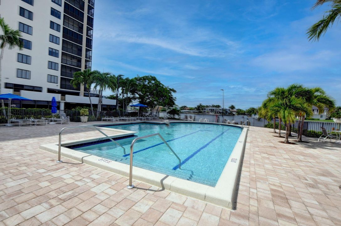 Active With Contract: $8,500 (2 beds, 2 baths, 1452 Square Feet)