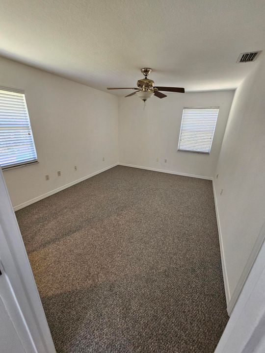 For Rent: $1,650 (2 beds, 2 baths, 1046 Square Feet)