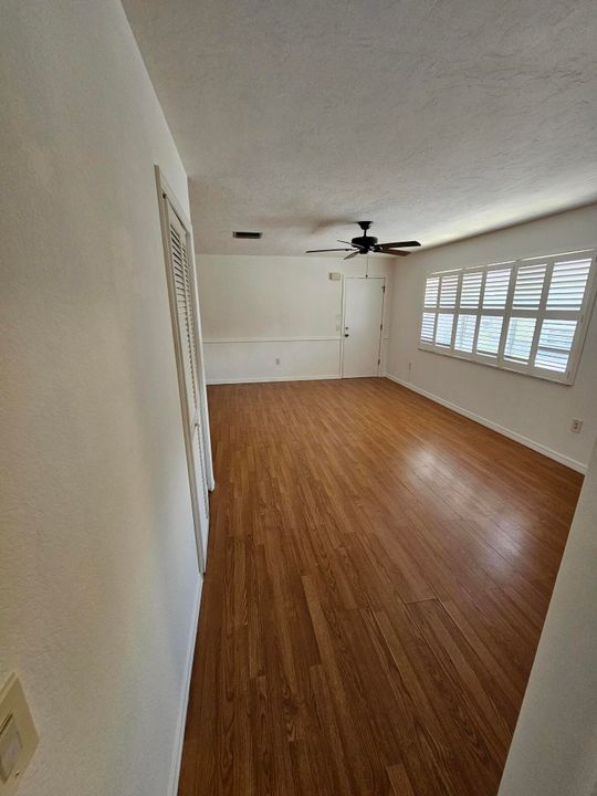 For Rent: $1,650 (2 beds, 2 baths, 1046 Square Feet)