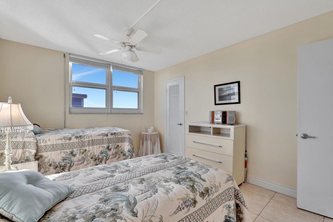 For Sale: $475,000 (2 beds, 2 baths, 1200 Square Feet)