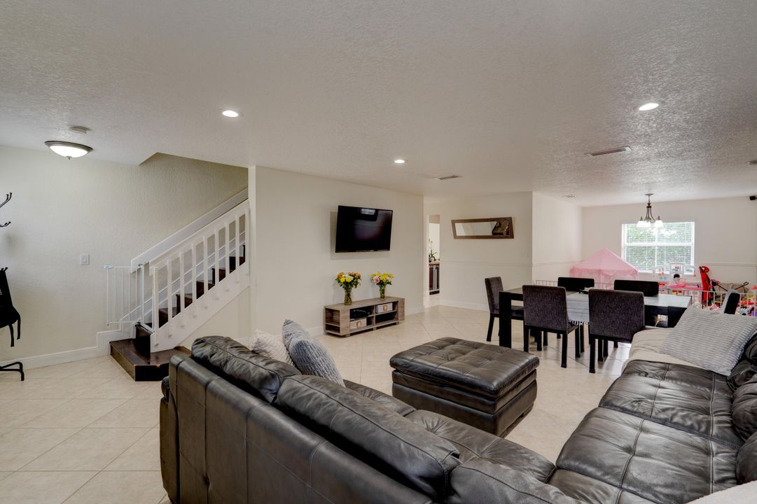 For Sale: $645,000 (4 beds, 2 baths, 2245 Square Feet)