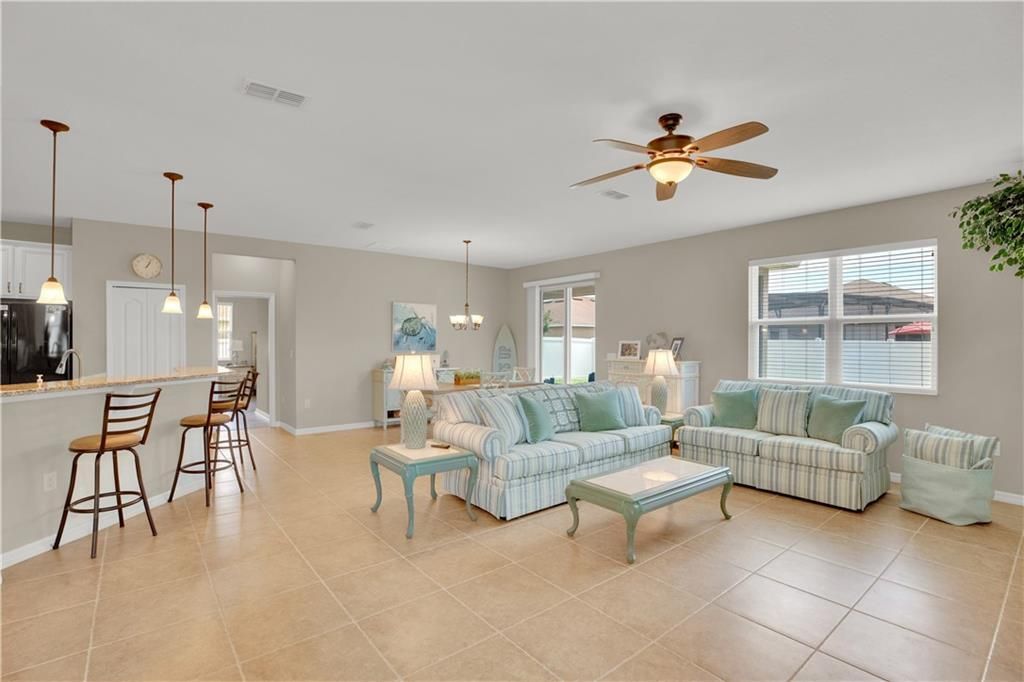 For Sale: $494,000 (4 beds, 2 baths, 2626 Square Feet)