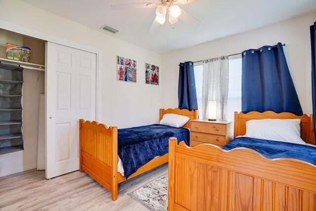 For Sale: $325,000 (3 beds, 1 baths, 1046 Square Feet)