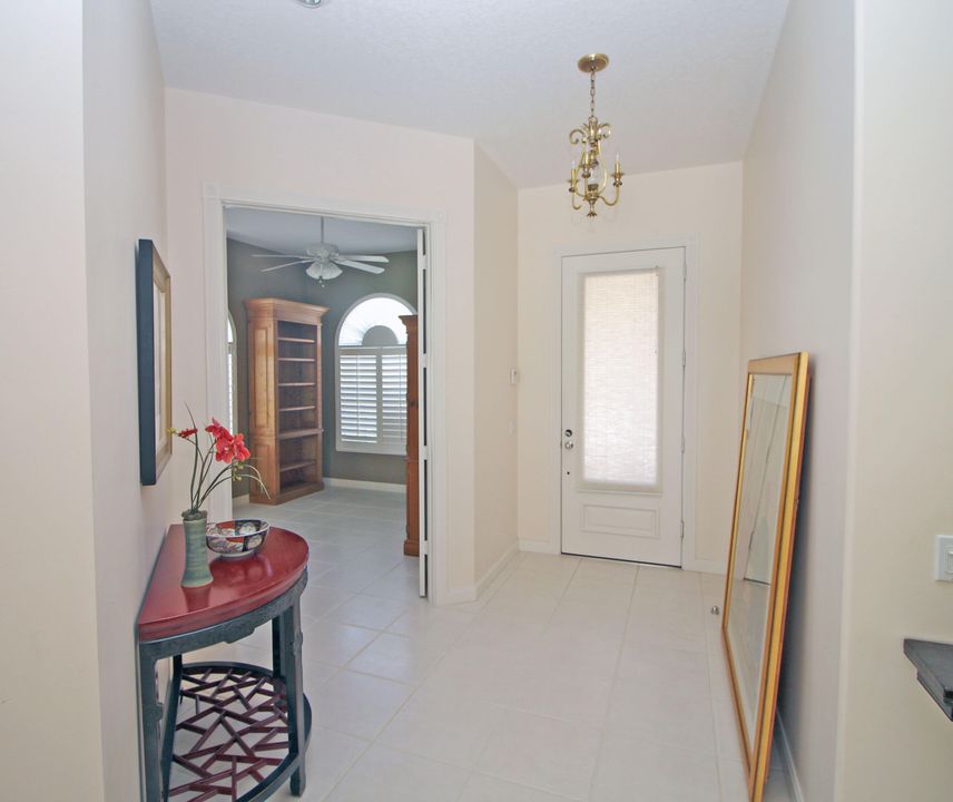 For Sale: $649,000 (3 beds, 2 baths, 1988 Square Feet)