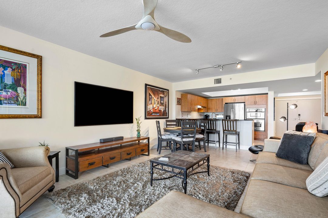 Active With Contract: $6,500 (2 beds, 2 baths, 1529 Square Feet)