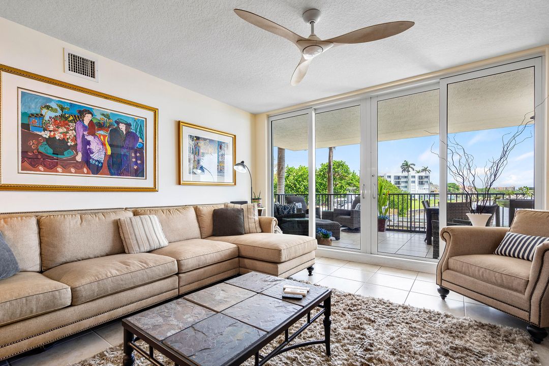 Active With Contract: $6,500 (2 beds, 2 baths, 1529 Square Feet)