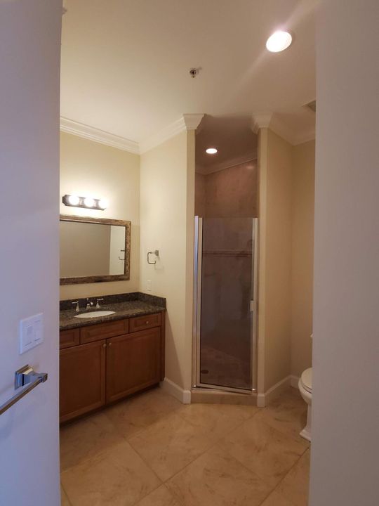 For Rent: $3,500 (2 beds, 2 baths, 1276 Square Feet)