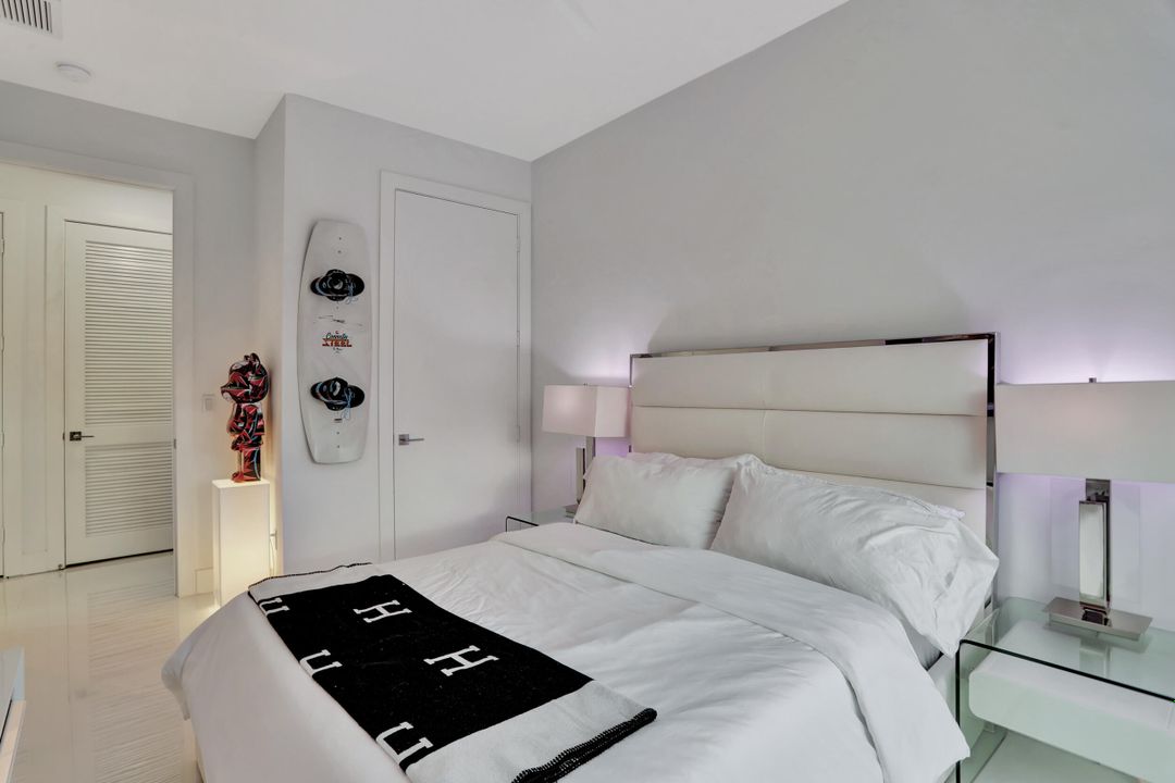 Recently Sold: $799,000 (3 beds, 2 baths, 1587 Square Feet)